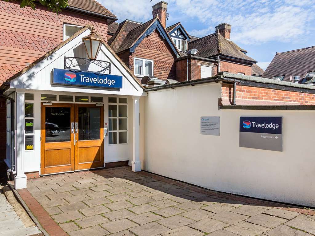 Travelodge Walton On Thames מראה חיצוני תמונה