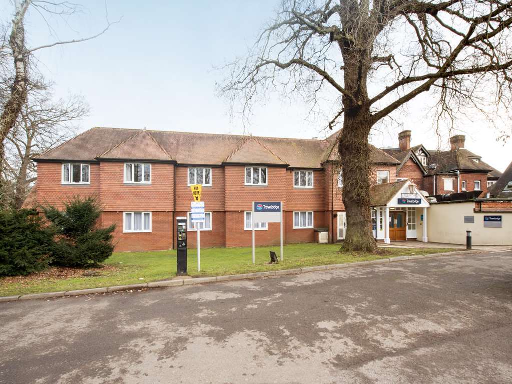 Travelodge Walton On Thames מראה חיצוני תמונה